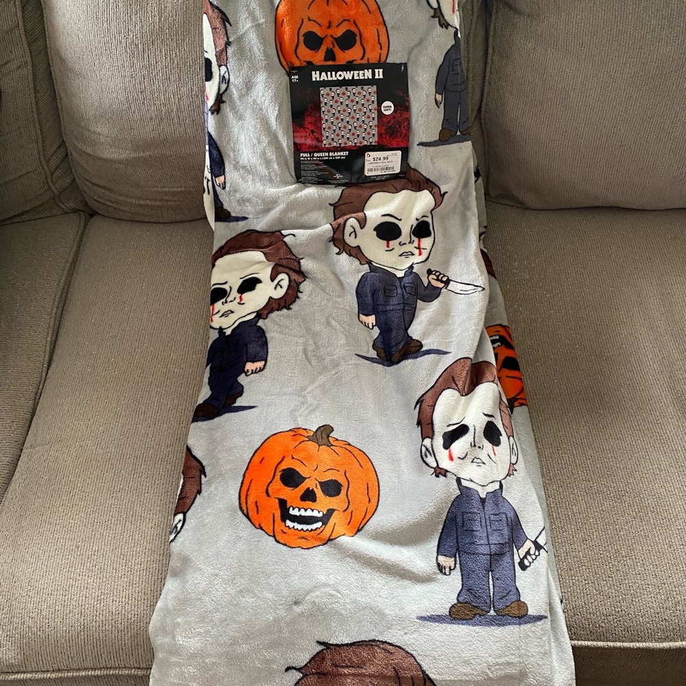 Halloween 2 Michael Myers Full Queen Throw Blanket